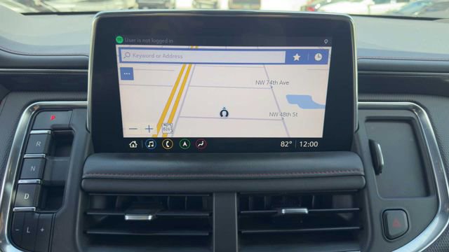 Used 2021 Chevrolet Suburban RST w/ Luxury Package RWD image 29