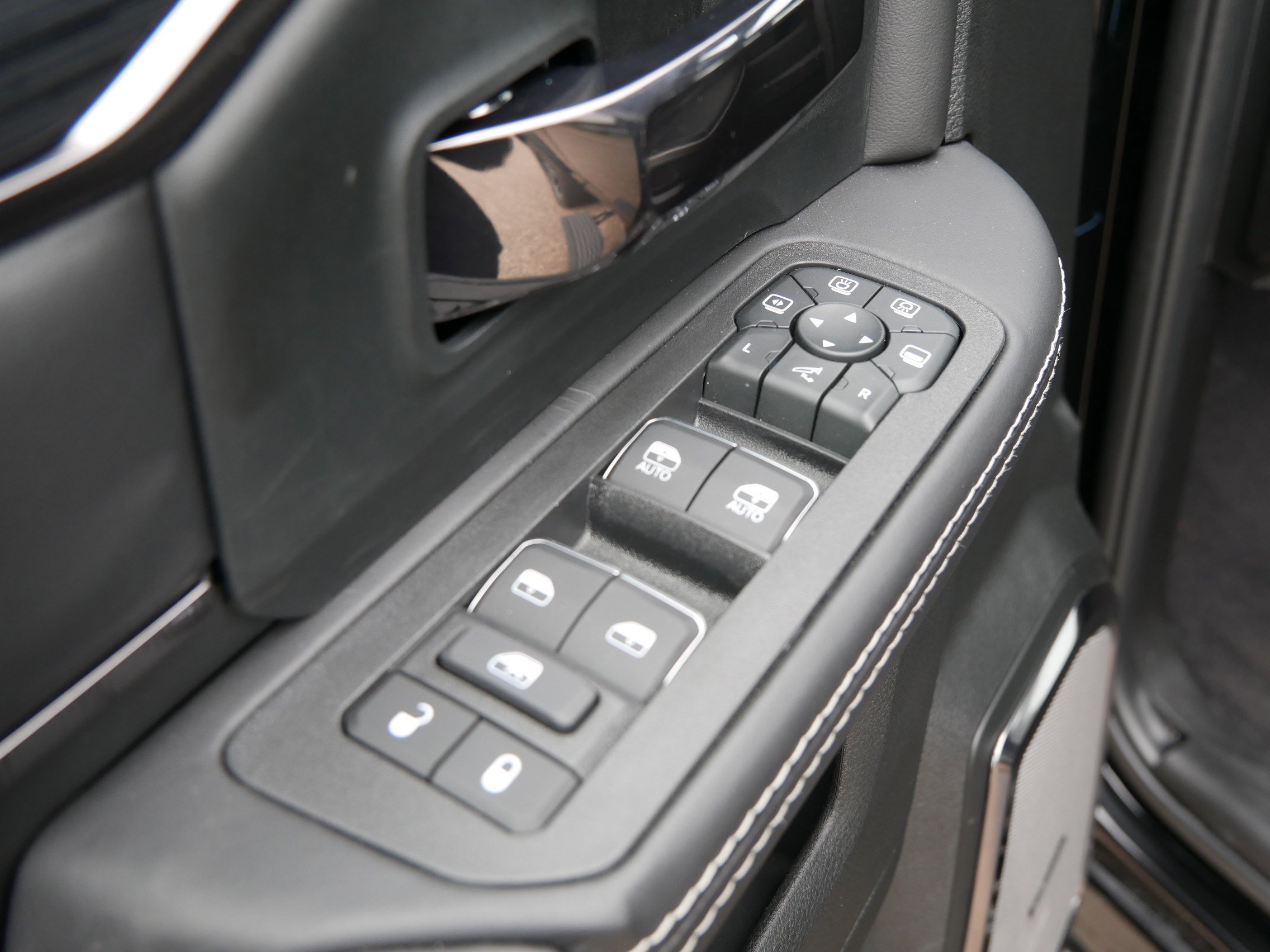 New 2026 RAM 2500 Rebel w/ Rebel Level 2 Equipment Group image 12