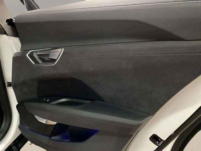 Used 2023 Audi RS e-tron GT w/ Carbon Performance Package image 88