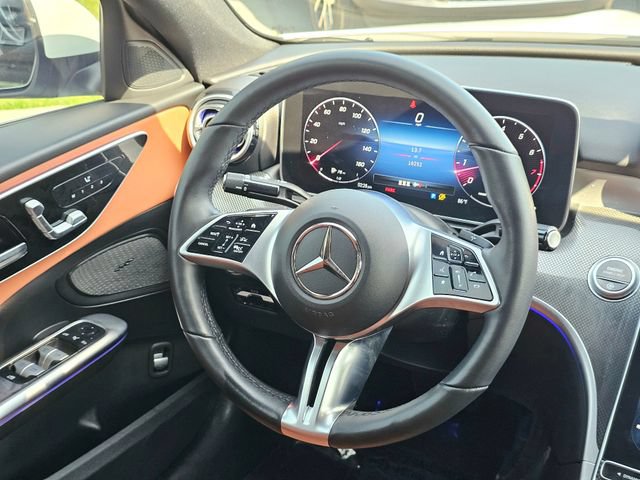 Certified 2023 Mercedes-Benz C 300 4MATIC Sedan image 30
