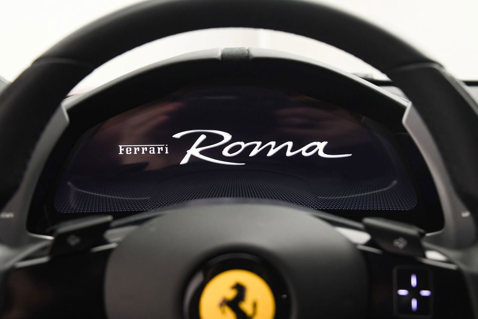 Used 2023 Ferrari Roma image 39