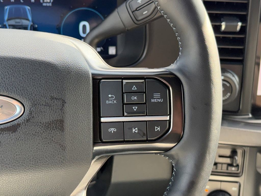 Used 2026 Ford F450 Platinum w/ FX4 Off-Road Package image 13