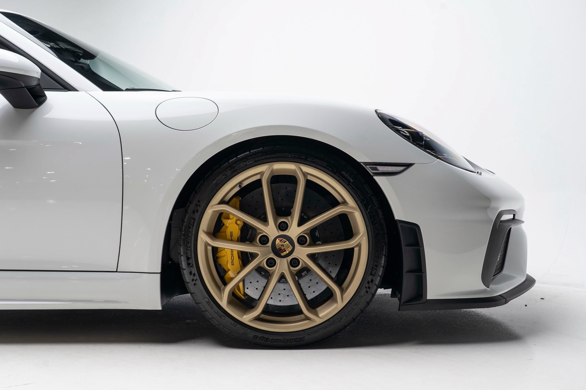 Used 2020 Porsche 718 Boxster Spyder RWD image 70