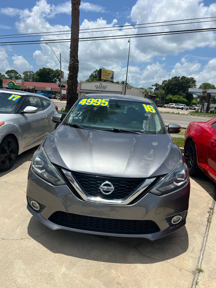 Used 2016 Nissan Sentra SR w/ Electronics Package FWD image 2