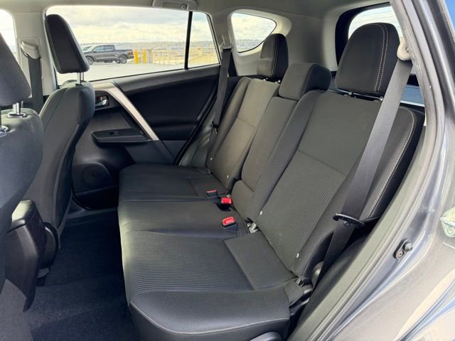 Used 2015 Toyota RAV4 XLE image 11