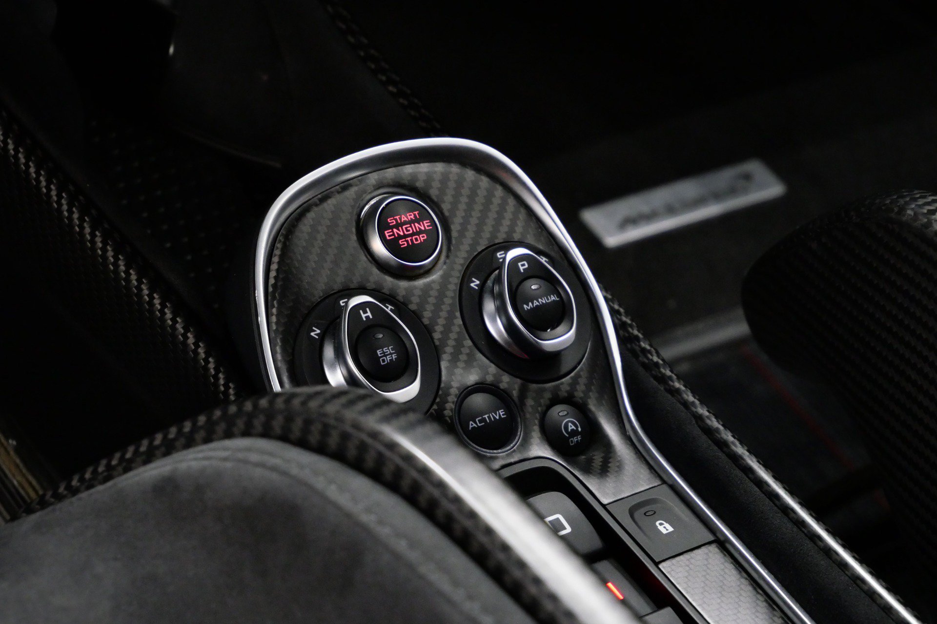 Used 2019 McLaren 600LT RWD image 25