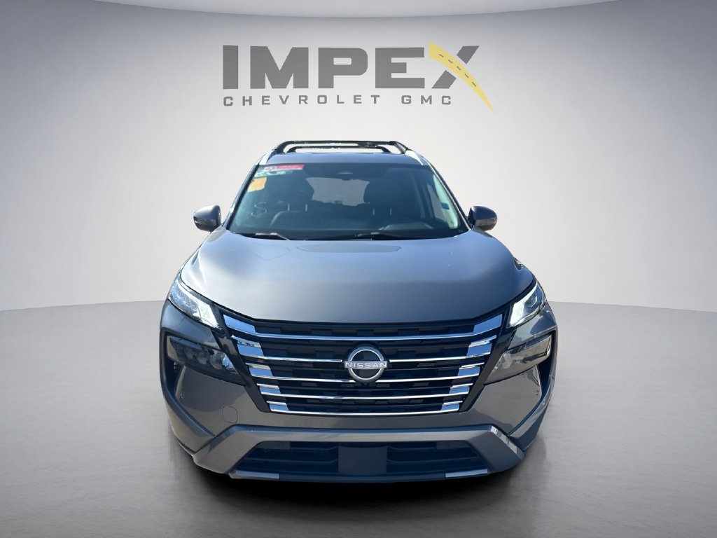 Used 2024 Nissan Rogue SL AWD/4WD image 6