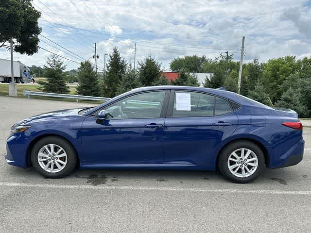 Used 2025 Toyota Camry LE FWD image 2