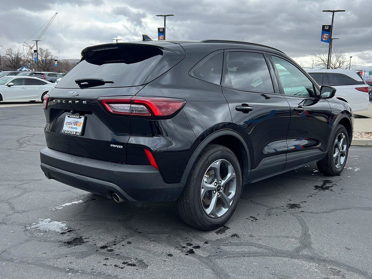 Used 2025 Ford Escape ST-Line image 9