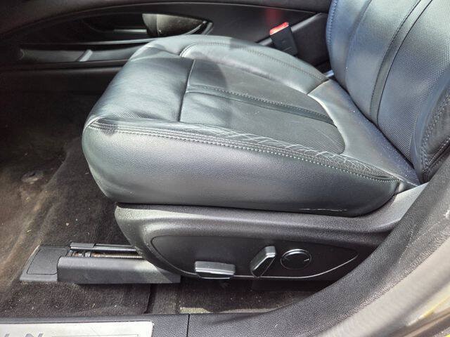 Used 2015 Lincoln MKZ Hybrid w/ Equipment Group 202A Reserve FWD image 13