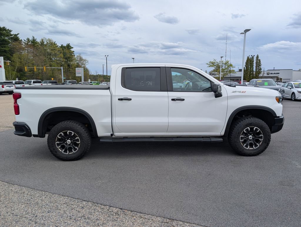 Used 2024 Chevrolet Silverado 1500 ZR2 AWD/4WD image 7