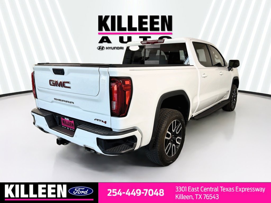 Used 2024 GMC Sierra 1500 AT4 w/ Technology Package AWD/4WD image 9