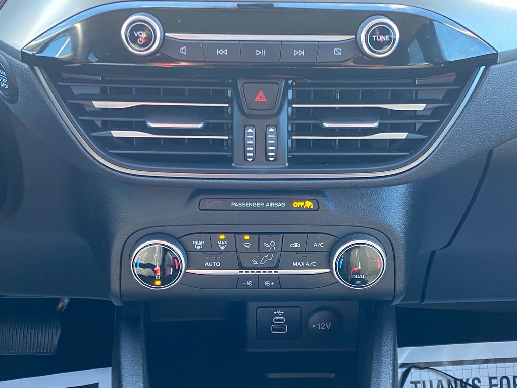 Used 2025 Ford Escape Active AWD/4WD image 22