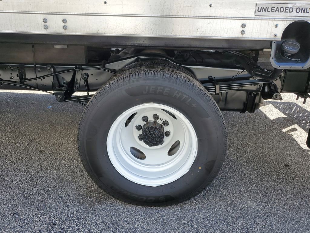 Used 2024 Ford E-350 and Econoline 350 Super Duty w/ Power Windows & Locks Group RWD image 10