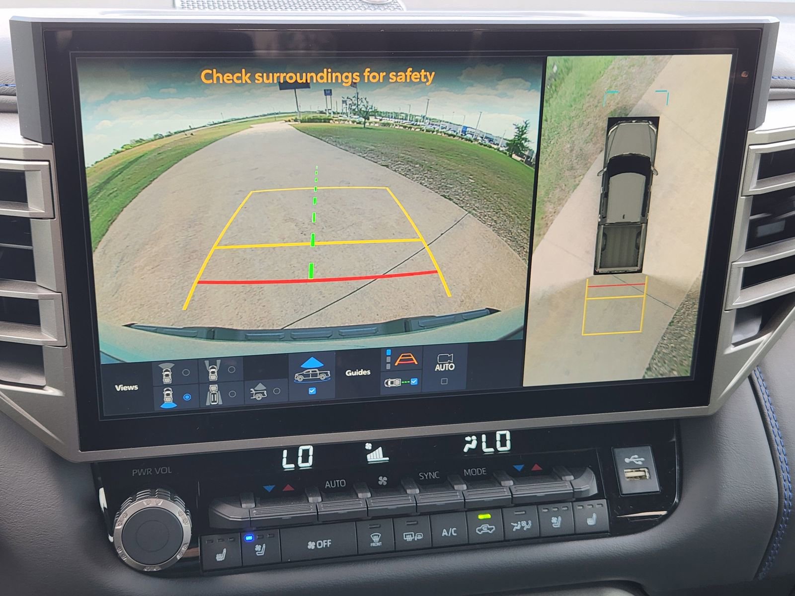 New 2026 Toyota Tundra Platinum AWD/4WD image 17