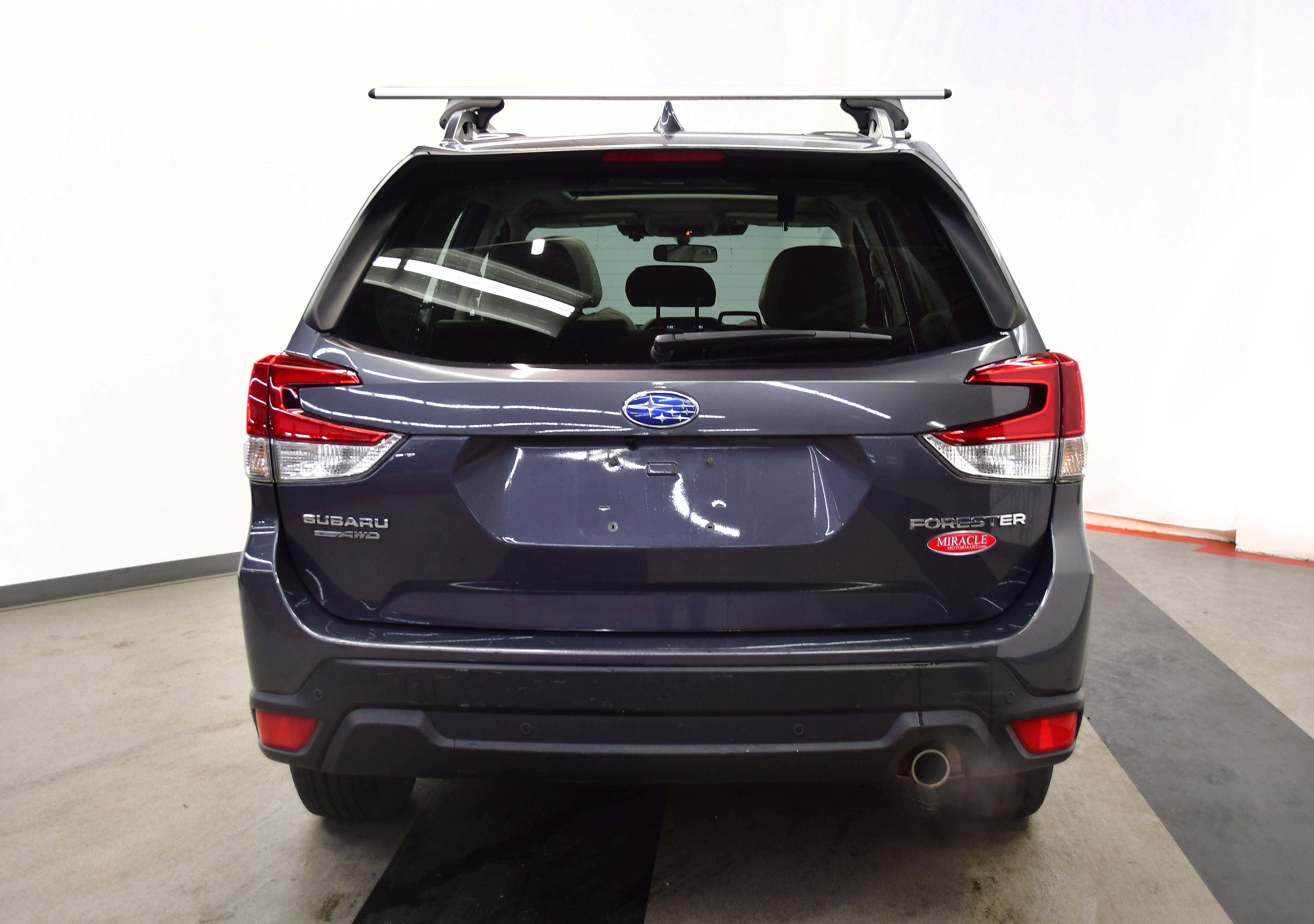 Used 2022 Subaru Forester Limited AWD/4WD image 6