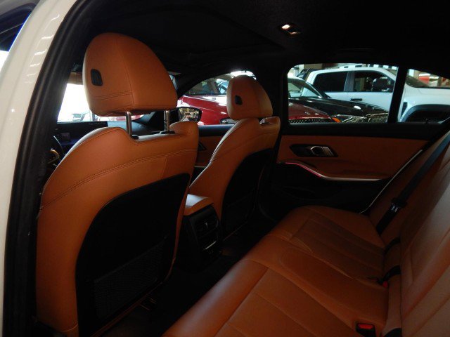 Used 2023 BMW 330i xDrive Sedan w/ M Sport Package image 21