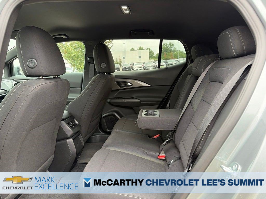 New 2026 Chevrolet Equinox EV LT w/ Comfort Package FWD image 38