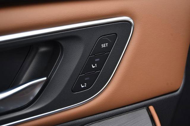 New 2026 Nissan Rogue Platinum image 10