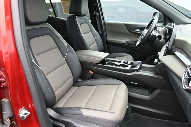 Used 2026 Chevrolet Equinox LT w/ Convenience Package II AWD/4WD image 31