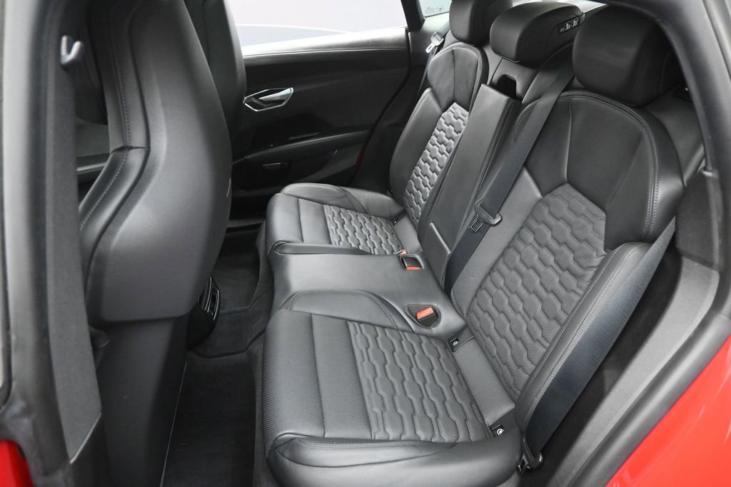 Used 2022 Audi e-tron GT Prestige w/ Prestige Package AWD/4WD image 29