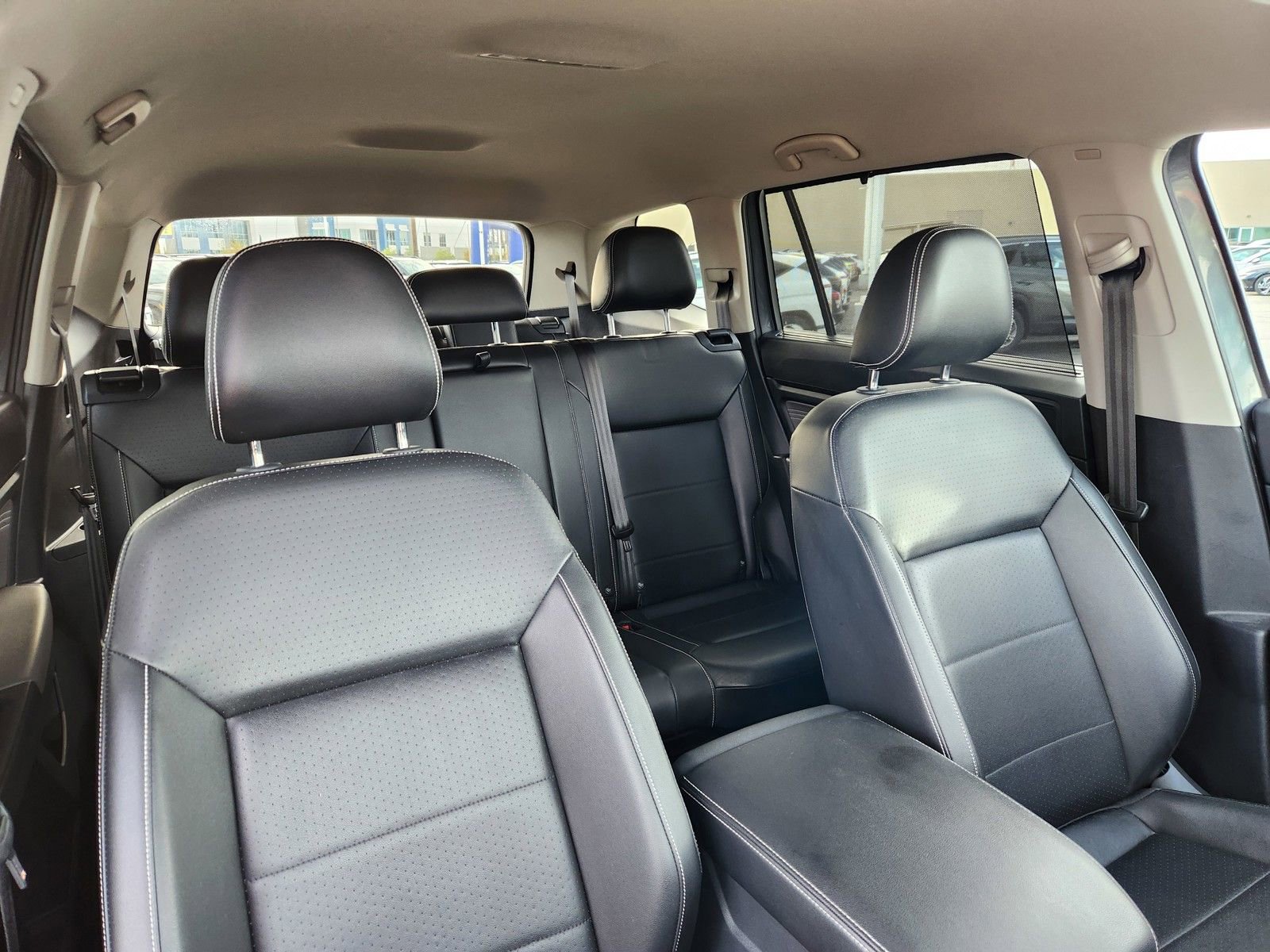 Used 2022 Volkswagen Atlas SE image 30