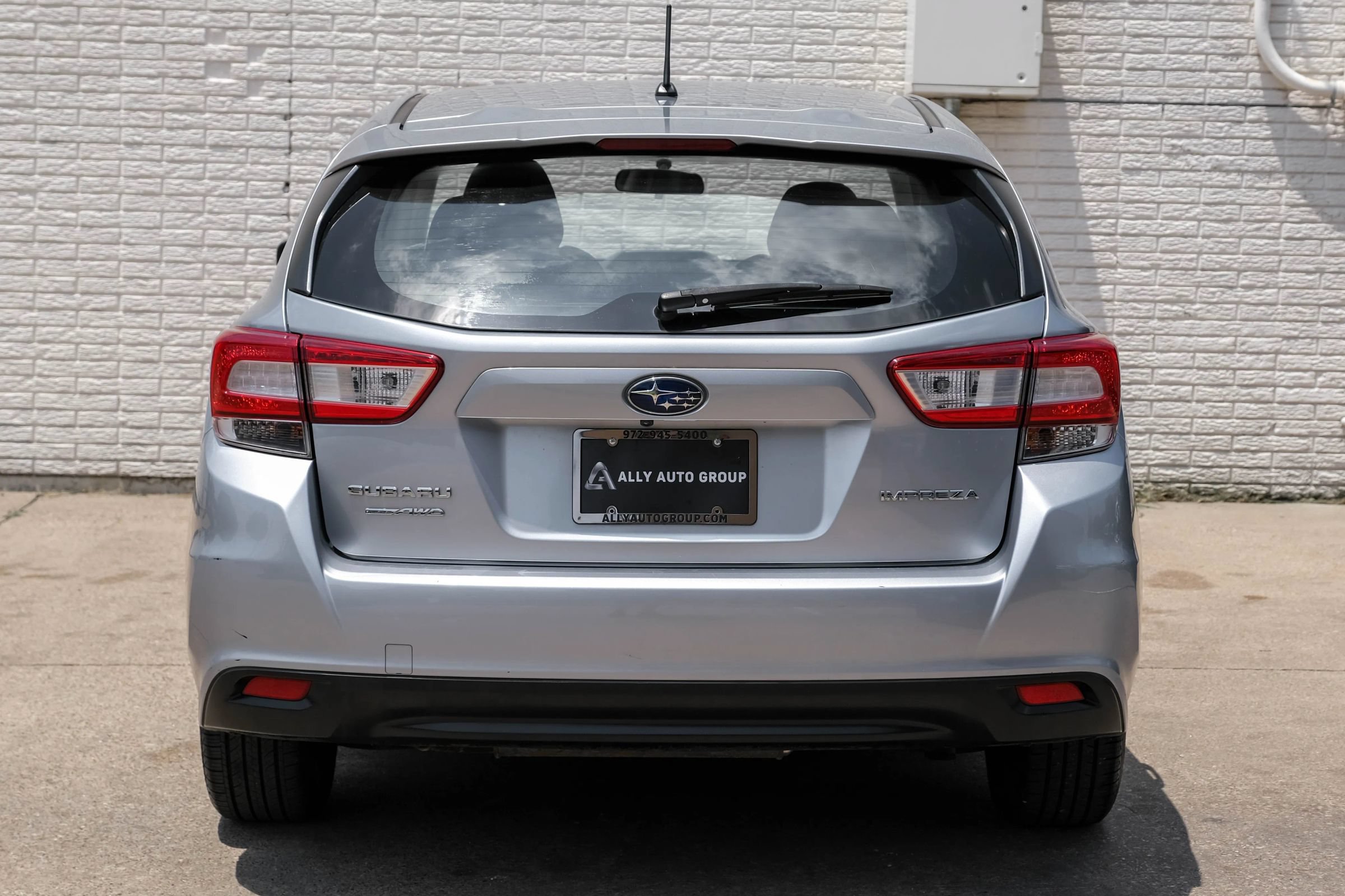 Used 2018 Subaru Impreza 2.0i AWD/4WD image 7