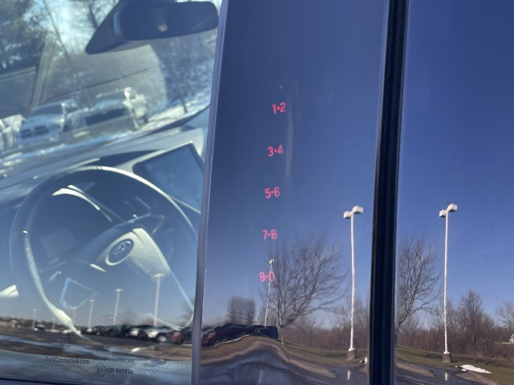 Used 2022 Ford Edge SEL w/ Convenience Package image 25