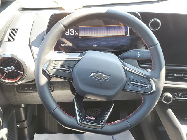 Used 2025 Chevrolet Equinox EV RS FWD image 25