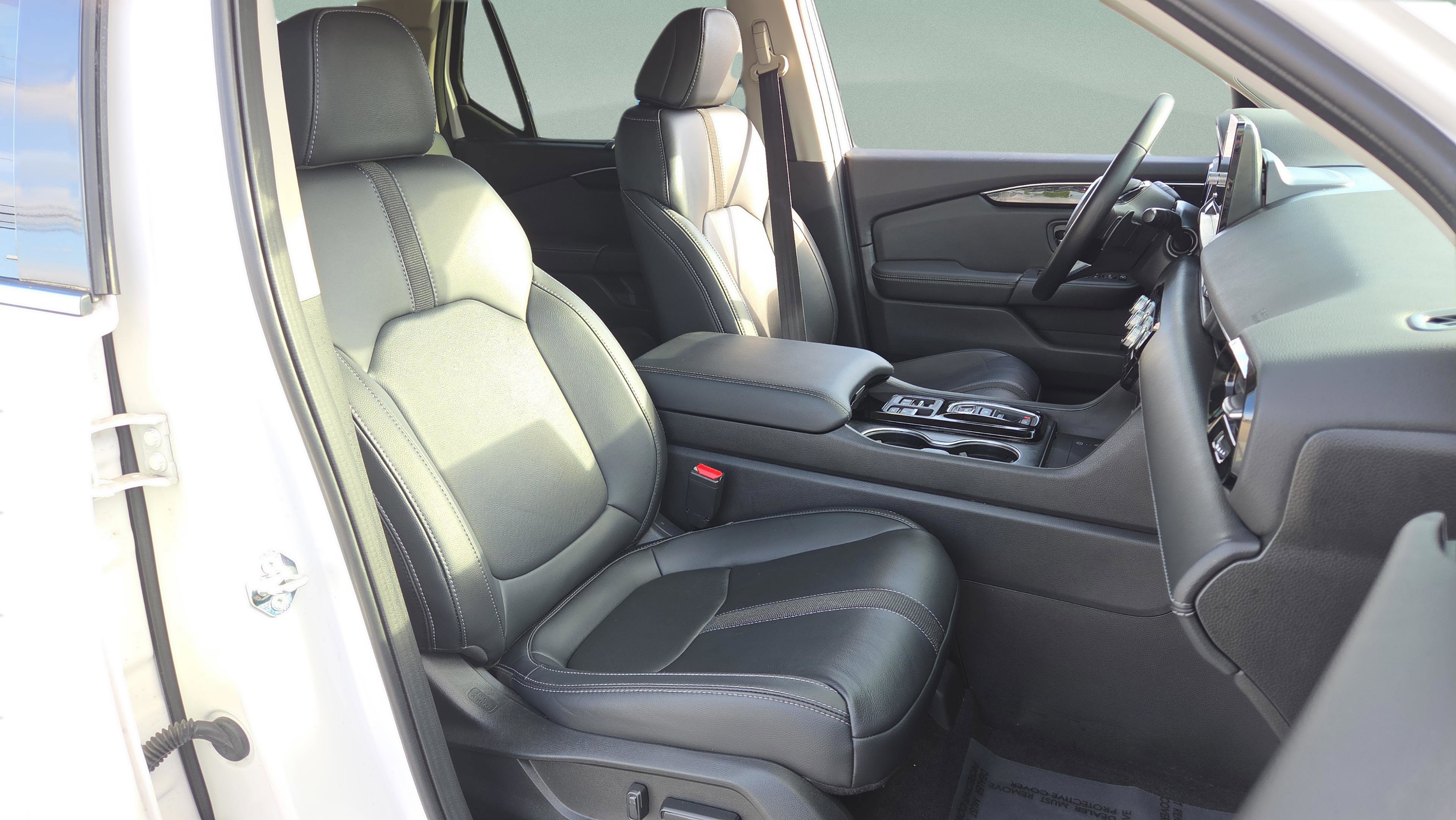 Used 2023 Honda Pilot Touring image 18