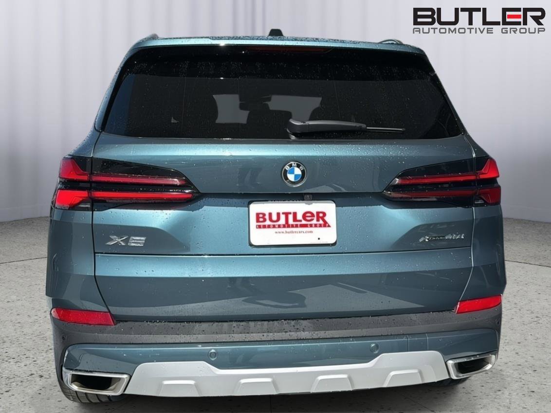 Certified 2024 BMW X5 xDrive40i w/ Premium Package image 5