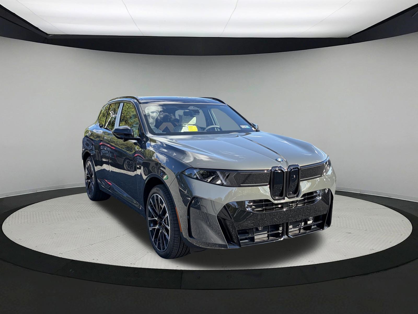 New 2027 BMW X5 xDrive40i w/ M Sport Professional Package AWD/4WD image 3