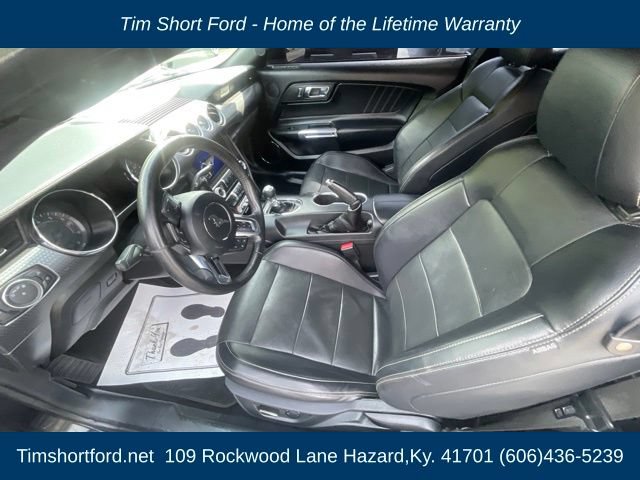 Used 2017 Ford Mustang GT Premium w/ GT Performance Package RWD image 9