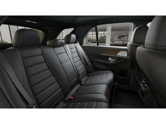 New 2026 Mercedes-Benz GLE 580 4MATIC image 6