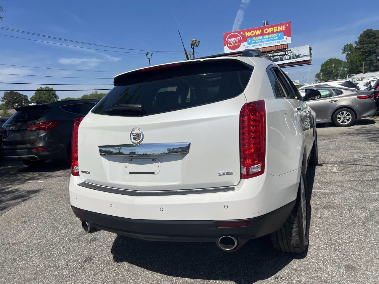 Used 2013 Cadillac SRX Luxury w/ Driver Awareness Package image 20