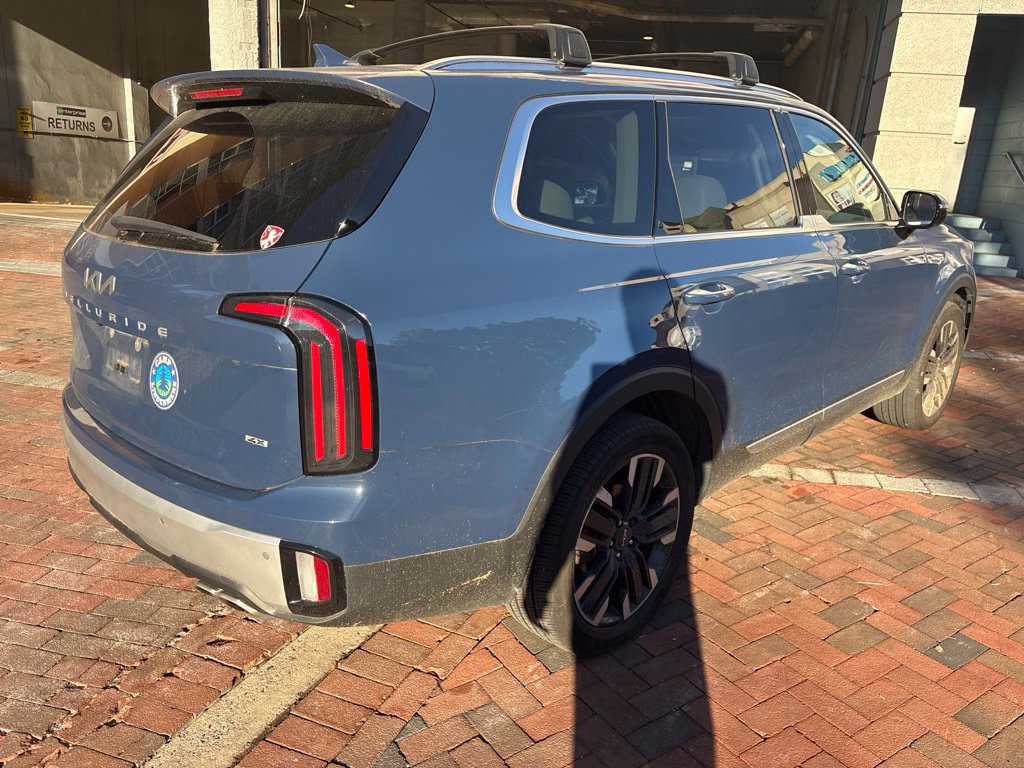 Used 2024 Kia Telluride SX Prestige AWD/4WD image 3