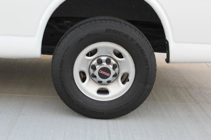 Used 2022 GMC Savana 2500 G2500 Cargo Van w/ Driver Convenience Package image 32