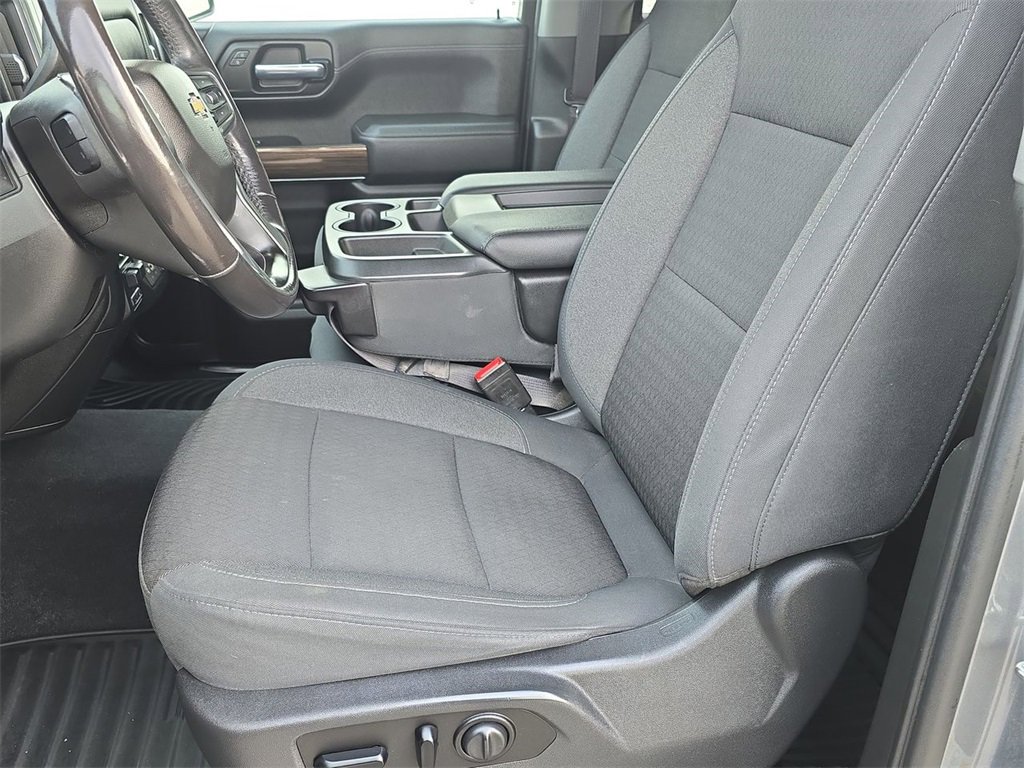 Used 2020 Chevrolet Silverado 1500 LT w/ Convenience Package image 20