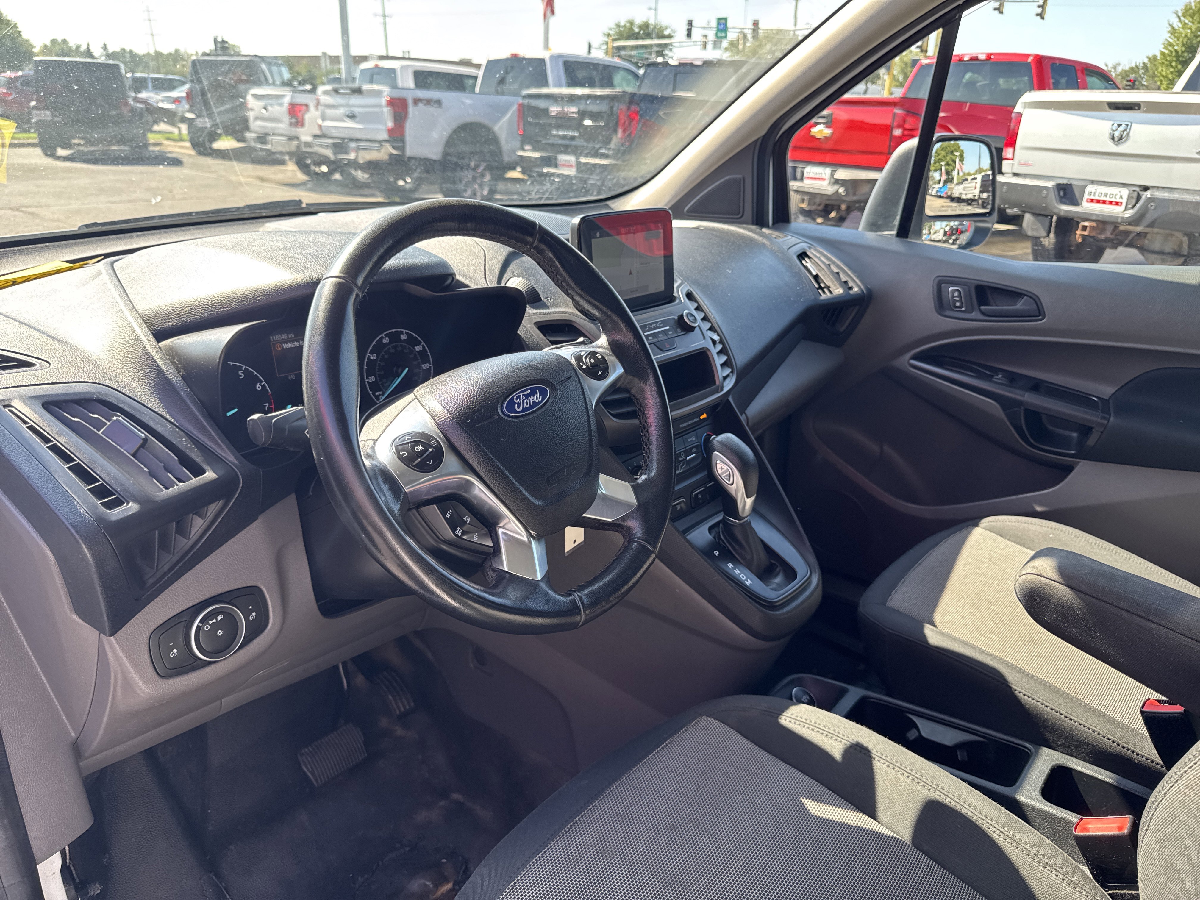 Used 2019 Ford Transit Connect XL image 17