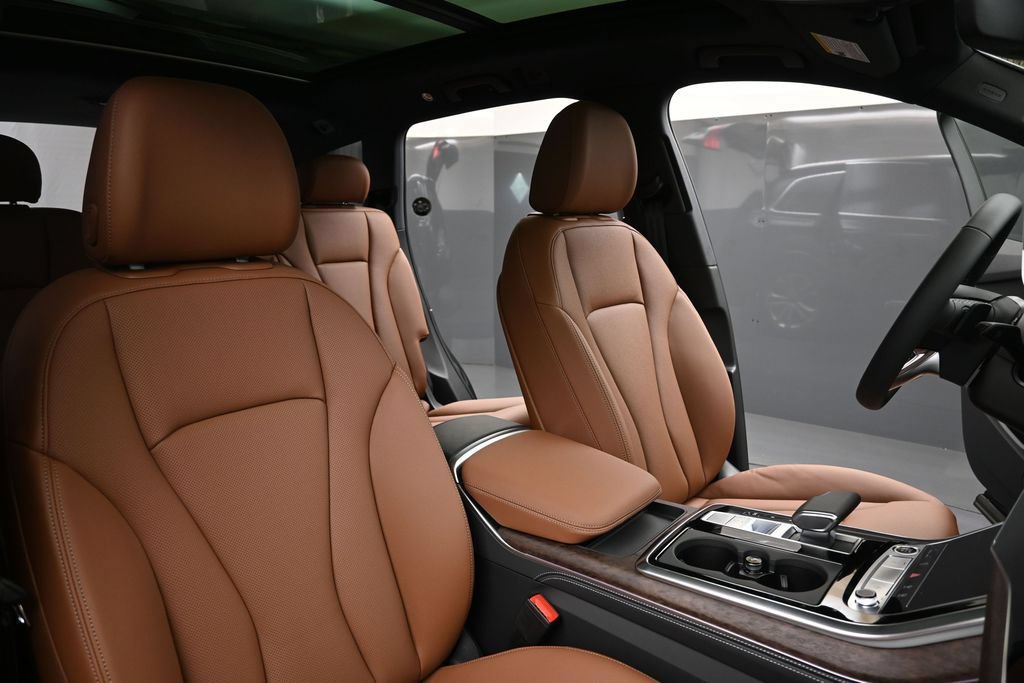 New 2026 Audi Q7 Premium Plus AWD/4WD image 13