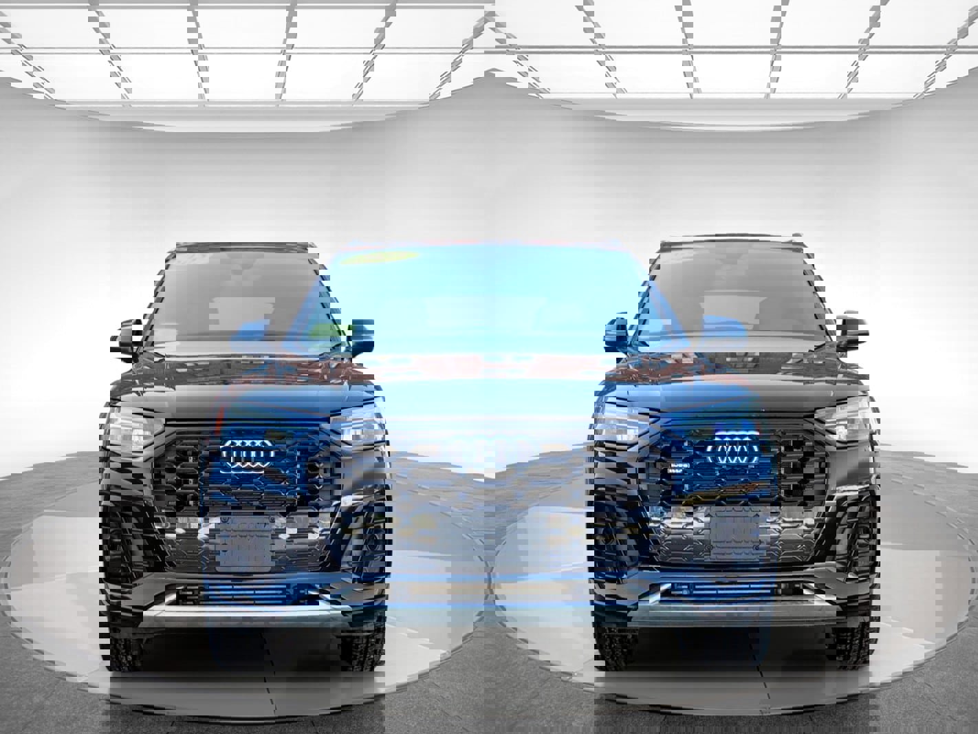 Used 2025 Audi Q5 e Premium image 2