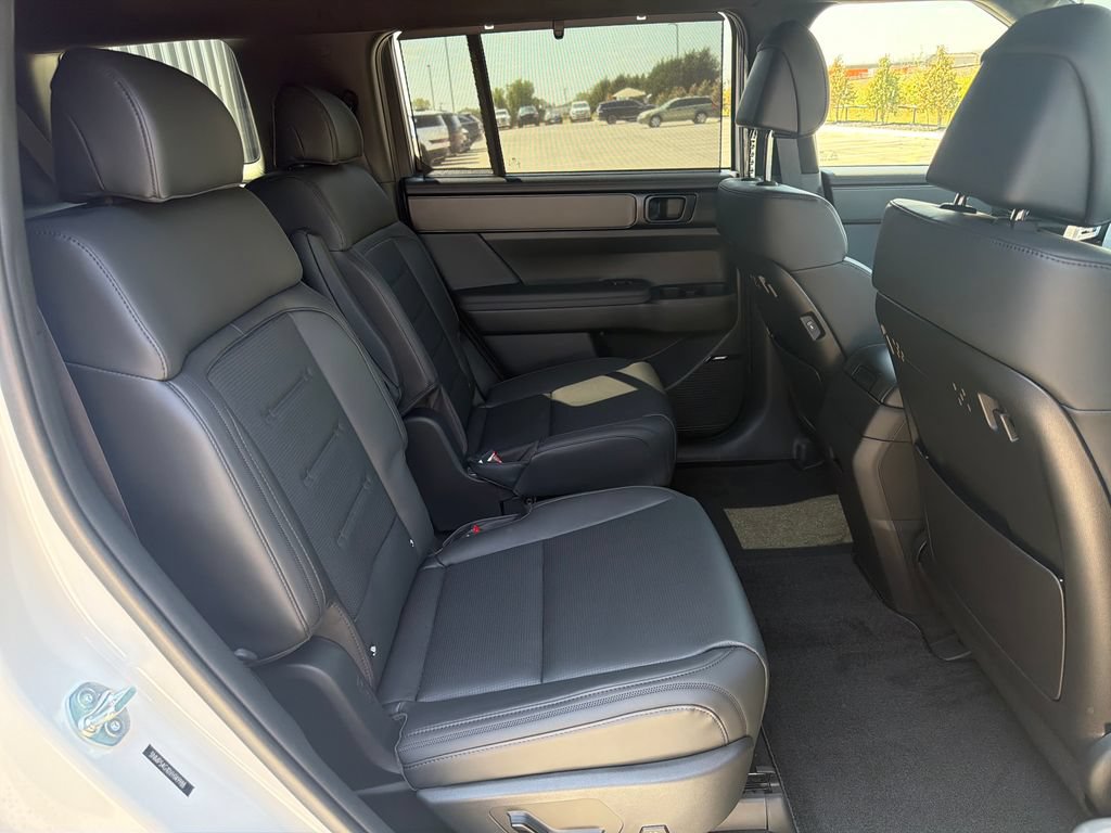 New 2027 Hyundai Santa Fe Calligraphy FWD image 35