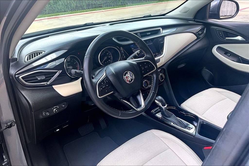 Used 2020 Buick Encore GX Preferred w/ Sport Touring Package FWD image 17