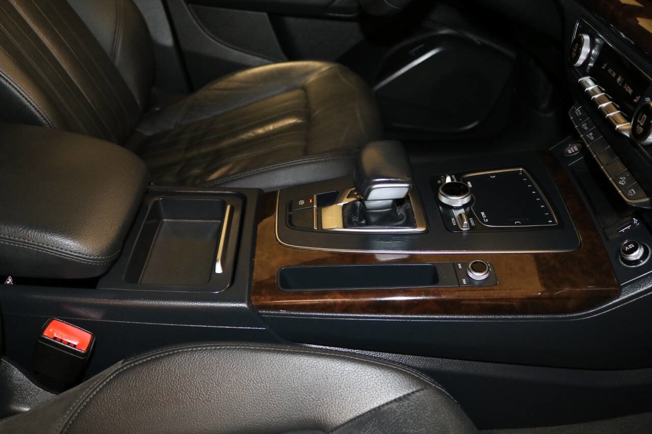 Used 2018 Audi Q5 2.0T Premium image 34