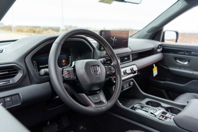 New 2026 Honda Pilot TrailSport image 12