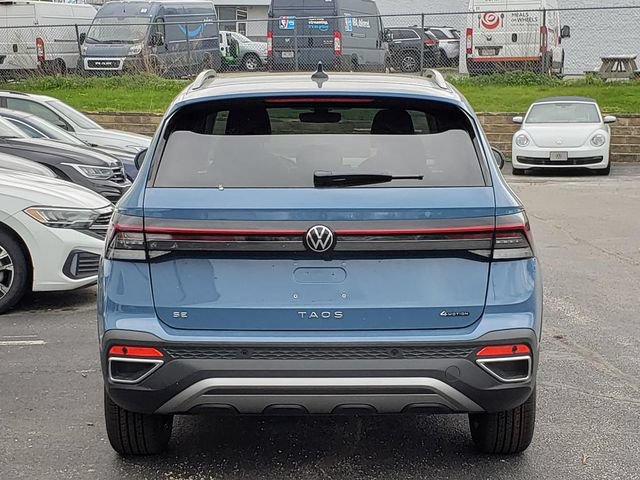 New 2026 Volkswagen Taos SE AWD/4WD image 4