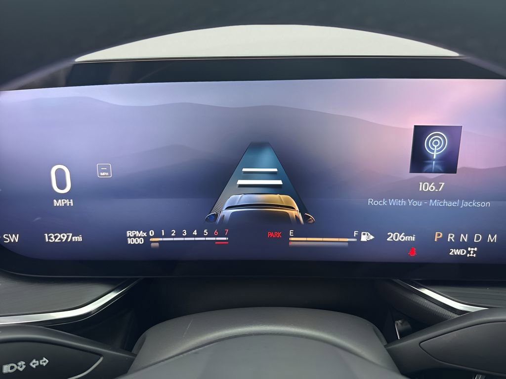 Used 2025 Buick Envision Preferred image 21