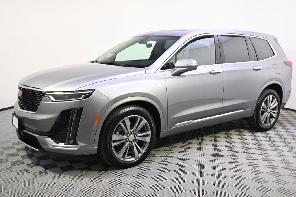New 2025 Cadillac XT6 Premium Luxury w/ Technology Package image 2