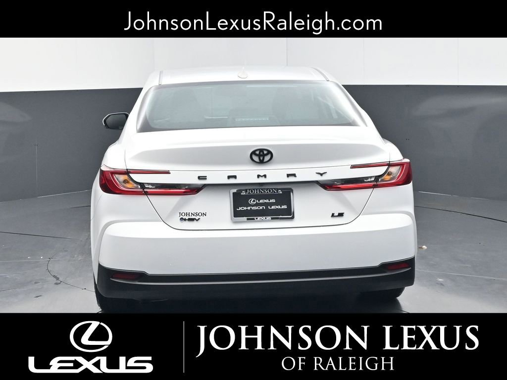 Used 2026 Toyota Camry LE image 8