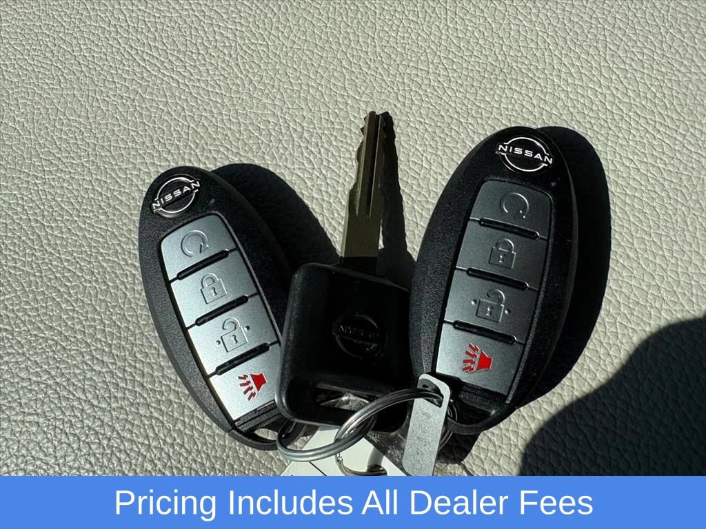 Certified 2024 Nissan Titan SV w/ SV Convenience Package RWD image 25